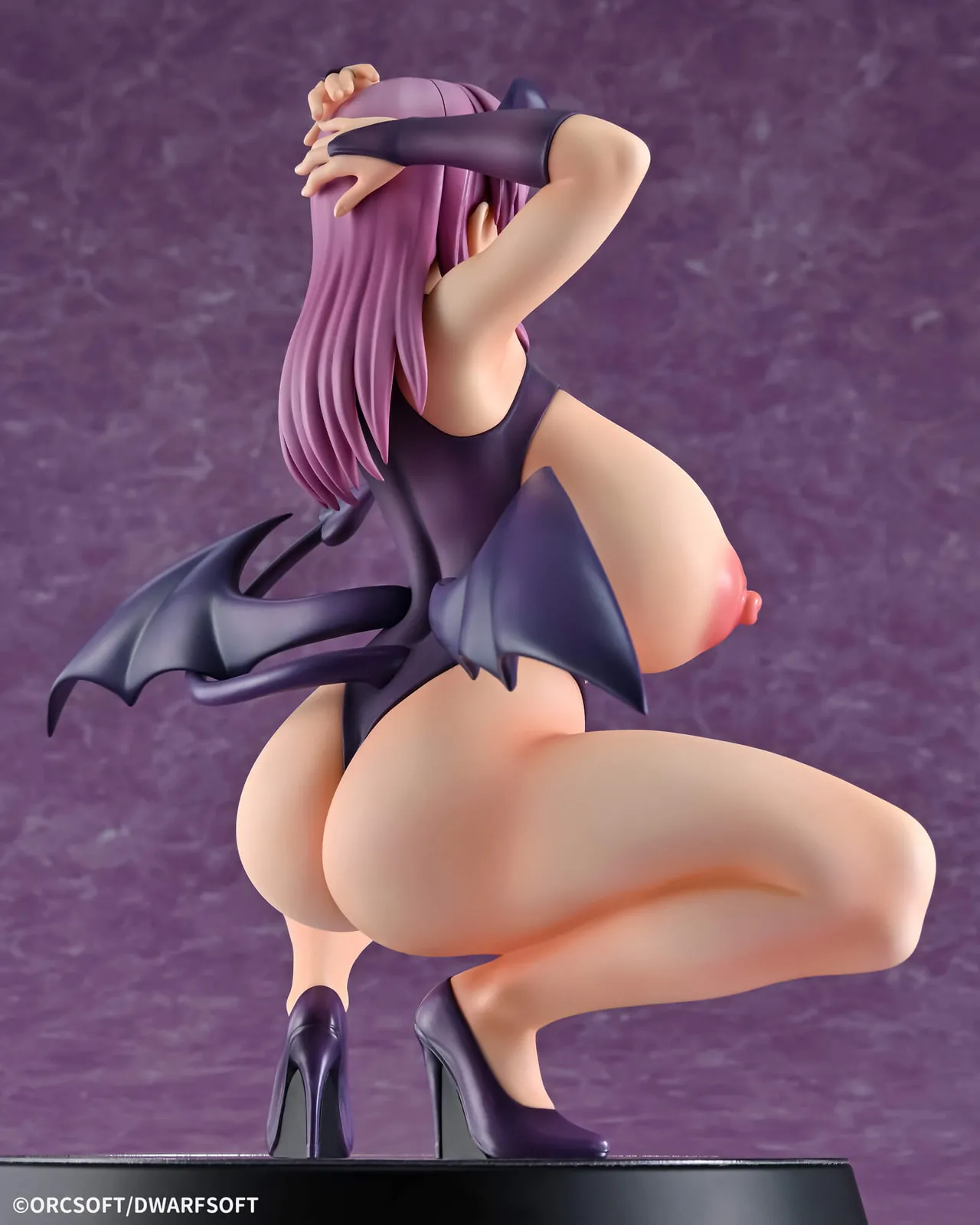Q-six - Is the plump big-boobed cock-eating succubus mom really a stepmother mom ? Succubus mom Mana 1/5 Orzgk Figure page 7 full